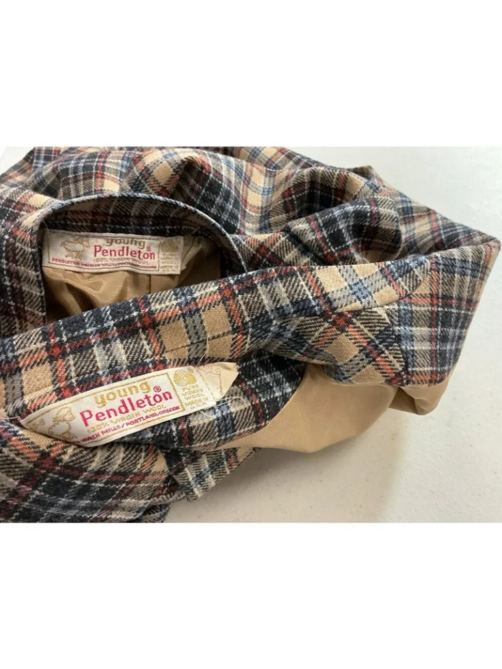 Vintage Pendleton Wool Skirt Suit 2 Piece Set Executive Womens 7-8